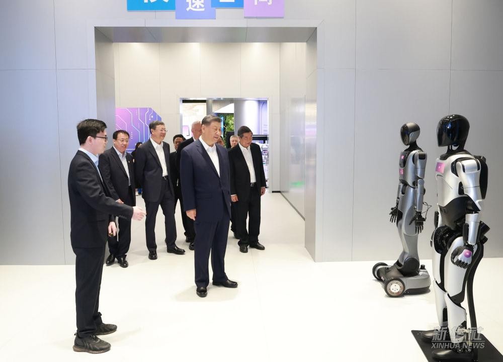 习近平总书记到上海调研，XKTY星空代表具身智能行业汇报进展